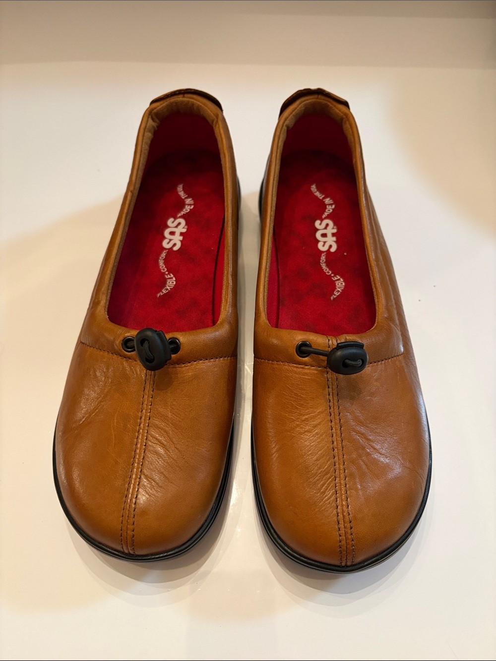 SAS Women's Tan Leather Slip-On Flats with Red Insole